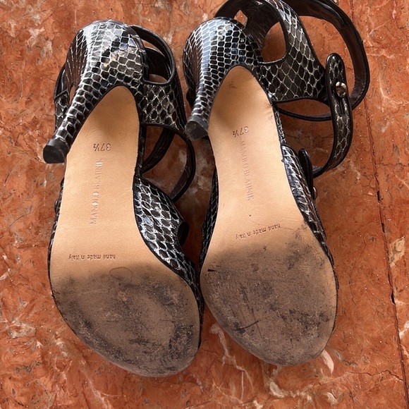 Manolo Blahnik python leather, 4 3/4 high heel shoe - Picture 5 of 7